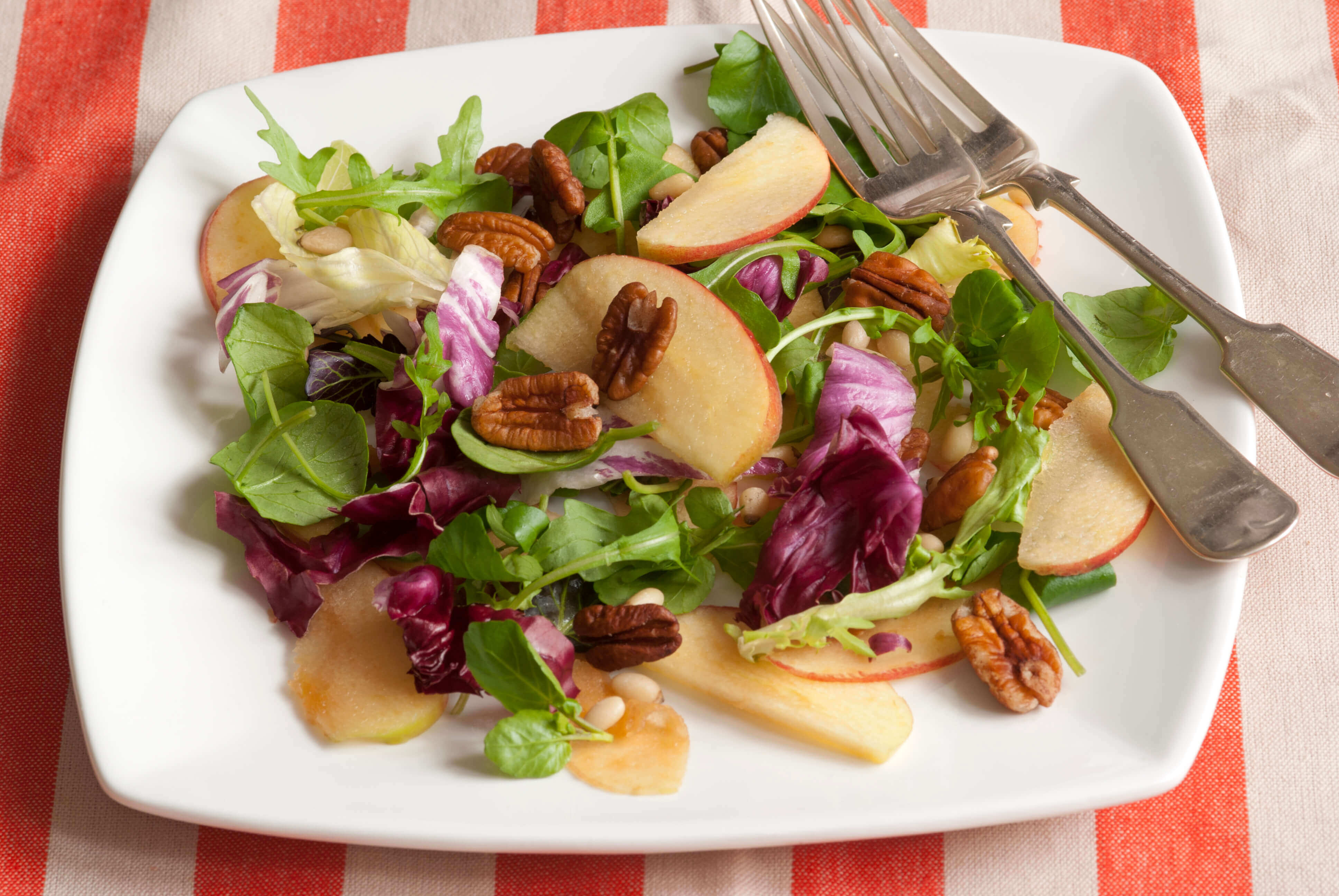 Apple, Chicory & Pecan Salad