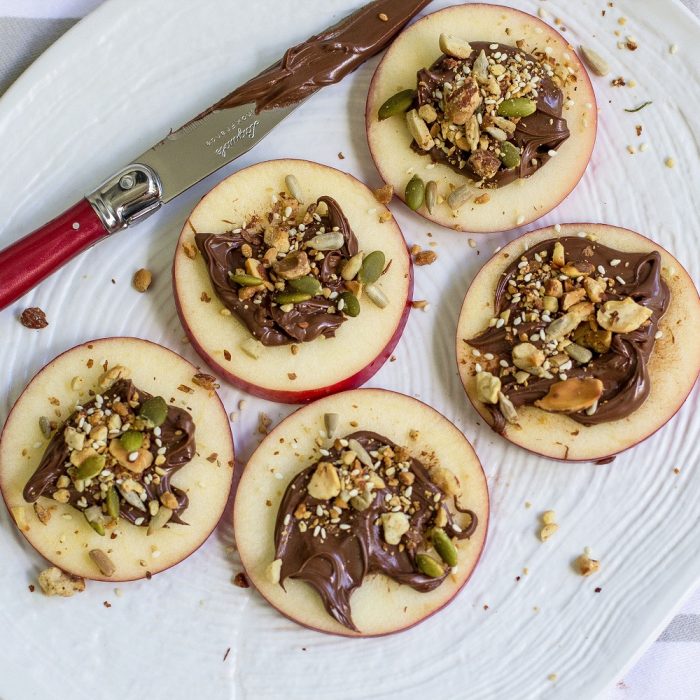 Apple Cookie Snacks with Nutella Crunch