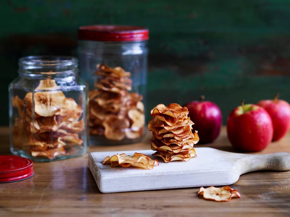 Cinnamon spiced apple chips