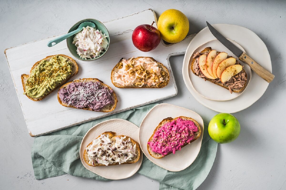Rainbow Apple & Yoghurt Spread