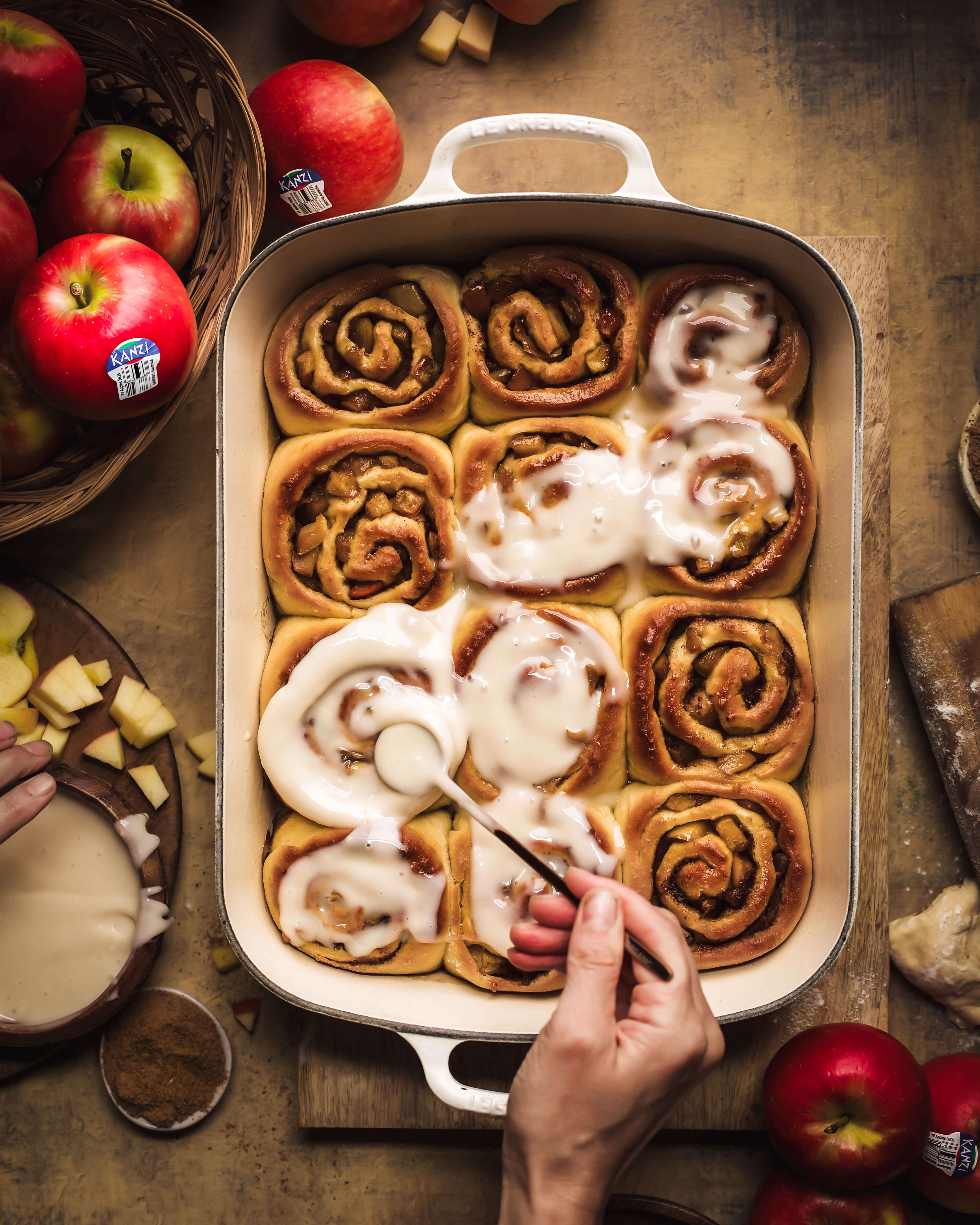 Kanzi® Apple Pie Cinnamon Scrolls with Cream Cheese Frosting